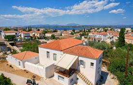 6 odalılar şehir içinde müstakil ev 280 m² Spetses'da, Yunanistan. 1,530,000 €
