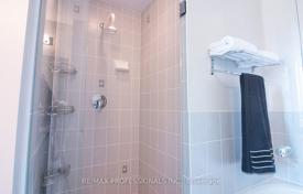 6 odalılar daire Etobicoke'de, Kanada. C$1,175,000