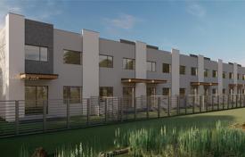 4 odalılar şehir içinde müstakil ev 174 m² Florida'da, Amerika Birleşik Devletleri. $675,000