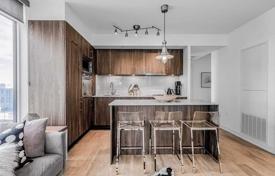 2 odalılar daire Bathurst Street'da, Kanada. C$1,234,000