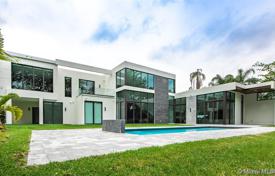 Villa – Pinecrest, Florida, Amerika Birleşik Devletleri. $3,480,000