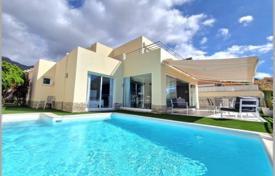 3 odalılar villa 120 m² Costa Adeje'de, İspanya. 950,000 €