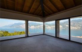 Çatı dairesi – Malcesine, Veneto, İtalya. 2,150,000 €