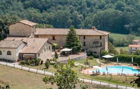 Villa – Perugia, Umbria, İtalya. 1,950,000 €