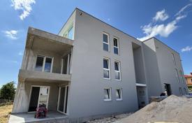 2 odalılar daire 90 m² Kanfanar'da, Hırvatistan. 267,000 €
