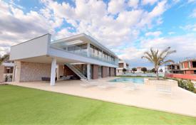 Villa – Pervolia, Larnaka, Kıbrıs. 2,900,000 €