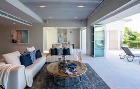 4 odalılar villa 585 m² Choeng Thale'de, Tayland. $3,200,000