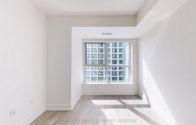 6 odalılar daire Etobicoke'de, Kanada. C$973,000