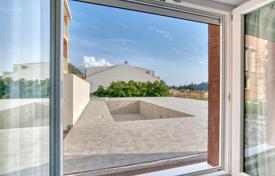 2 odalılar daire 60 m² Petrovac'ta, Karadağ. 220,000 €