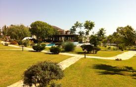 Villa – Bodrum, Mugla, Türkiye. $294,000