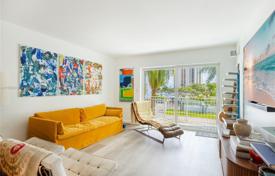 2 odalılar kondominyumda daireler 106 m² Miami'de, Amerika Birleşik Devletleri. $345,000