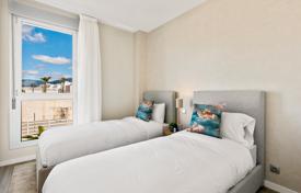 4 odalılar yeni binada daireler 95 m² Estepona'da, İspanya. 425,000 €