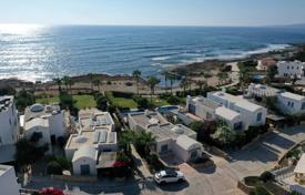 Yazlık ev – Chloraka, Baf, Kıbrıs. 1,150,000 €