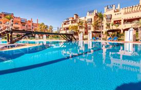 4 odalılar daire 175 m² Estepona'da, İspanya. 790,000 €