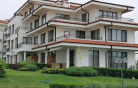 2 odalılar daire 81 m² Aheloy'da, Bulgaristan. 108,000 €