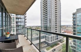 1 odalılar daire The Queensway'da, Kanada. C$685,000