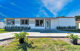 3 odalılar şehir içinde müstakil ev Cutler Bay'da, Amerika Birleşik Devletleri. $650,000