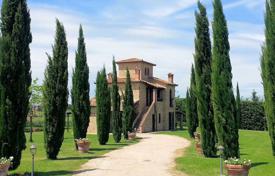 Villa – Castiglione del Lago, Umbria, İtalya. 1,300,000 €