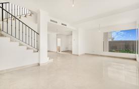 7 odalılar villa 390 m² Marbella'da, İspanya. 980,000 €