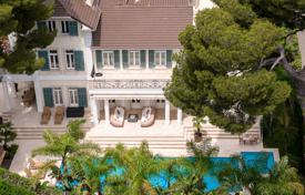 19 odalılar villa Cap d'Antibes'da, Fransa. 29,000,000 €