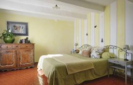 Yazlık ev – Grasse, Cote d'Azur (Fransız Rivierası), Fransa. 1,675,000 €