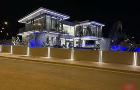 5 odalılar villa 298 m² Famagusta'da, Kıbrıs. 2,300,000 €