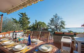 6 odalılar villa 200 m² Padenghe sul Garda'da, İtalya. 1,200,000 €