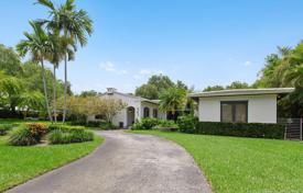 Villa – Miami, Florida, Amerika Birleşik Devletleri. $2,395,000