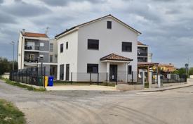 3 odalılar şehir içinde müstakil ev 150 m² Fažana'da, Hırvatistan. 850,000 €