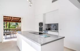 6 odalılar villa Antibes'te, Fransa. 1,190,000 €