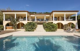 8 odalılar villa Le Rouret'da, Fransa. 1,980,000 €