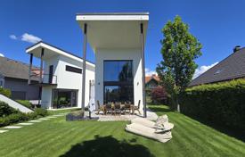 Yazlık ev 318 m² Domzale'de, Slovenya. 2,490,000 €