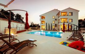 1 odalılar daire 52 m² Peroj'da, Hırvatistan. 222,000 €