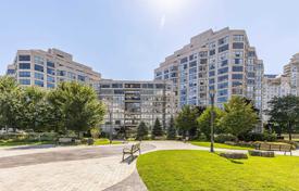 2 odalılar daire Lake Shore Boulevard West'da, Kanada. C$1,290,000