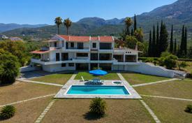 11 odalılar villa 500 m² Kalamata'da, Yunanistan. 1,800,000 €