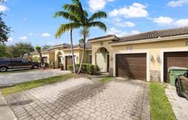 Şehir içinde müstakil ev – Homestead, Florida, Amerika Birleşik Devletleri. $375,000