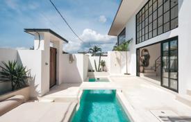 Villa – South Kuta, Bali, Endonezya. 215,000 €
