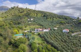 15 odalılar villa Capezzano Pianore'de, İtalya. 2,500,000 €