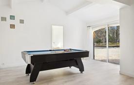 Yazlık ev – Fayence, Cote d'Azur (Fransız Rivierası), Fransa. 1,055,000 €