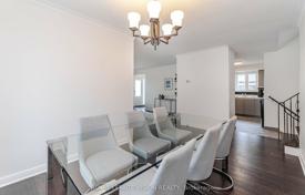 11 odalılar şehir içinde müstakil ev Etobicoke'de, Kanada. C$1,609,000