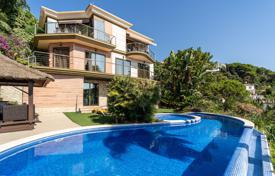 8 odalılar villa 360 m² Lloret de Mar'da, İspanya. 1,590,000 €