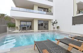 4 odalılar daire 108 m² Vrbnik'da, Hırvatistan. 450,000 €