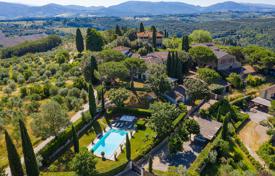 Villa – Floransa, Toskana, İtalya. 4,000,000 €