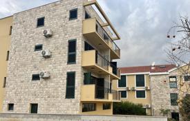 4 odalılar daire 100 m² Tivat city'da, Karadağ. 400,000 €