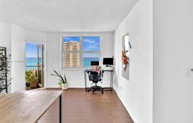 Kondominyum – Hallandale Beach, Florida, Amerika Birleşik Devletleri. $425,000