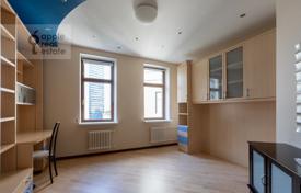 4 odalılar daire 204 m² Moscow'da, Rusya. $1,160 haftalık