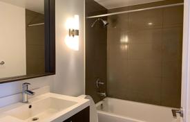 5 odalılar daire North York'da, Kanada. C$869,000