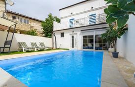 5 odalılar şehir içinde müstakil ev 140 m² Porec'te, Hırvatistan. 340,000 €