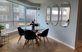 1 odalılar daire Yonge Street'da, Kanada. C$871,000