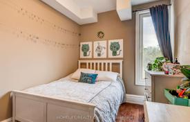 11 odalılar konak Old Toronto'da, Kanada. C$2,187,000